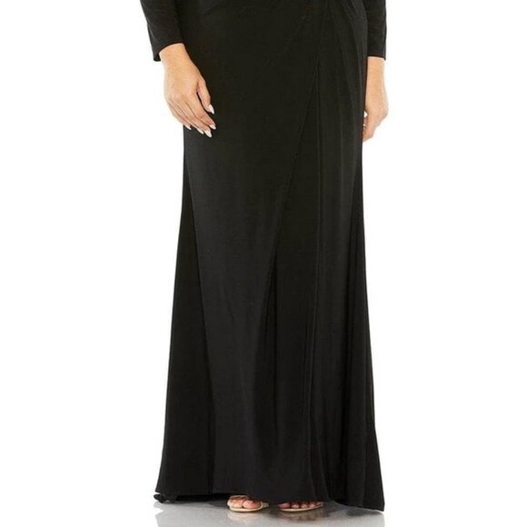 Mac Duggal Black Long Sleeve Faux Wrap V-Neck Jersey Sheath Gown - Picture 2 of 4